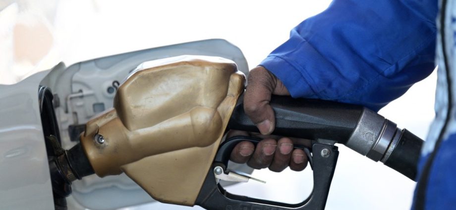 oil-prices-swing-wildly-amid-mixed-messages-over-iran-war