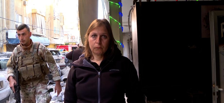 al-jazeera-reports-from-israeli-bombing-of-beirut-apartment-block