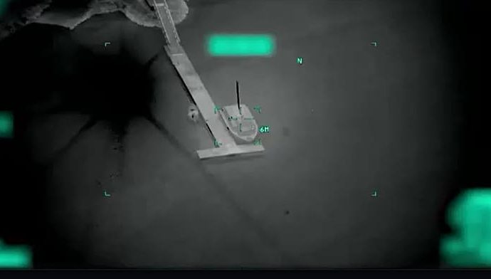 us-military-releases-footage-of-strikes-on-iranian-naval-vessels