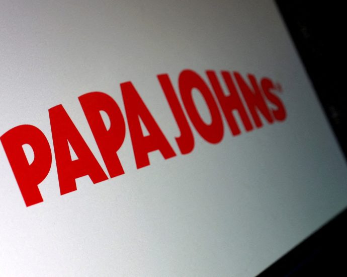 qatari-backed-fund-offers-$1.5bn-for-pizza-giant-papa-john’s:-report