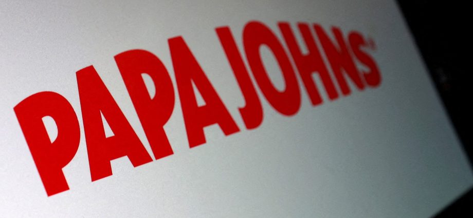 qatari-backed-fund-offers-$1.5bn-for-pizza-giant-papa-john’s:-report