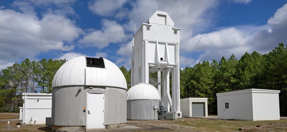 nasa-marshall-lunar,-meteor-observatory-marks-20-years-of-discovery