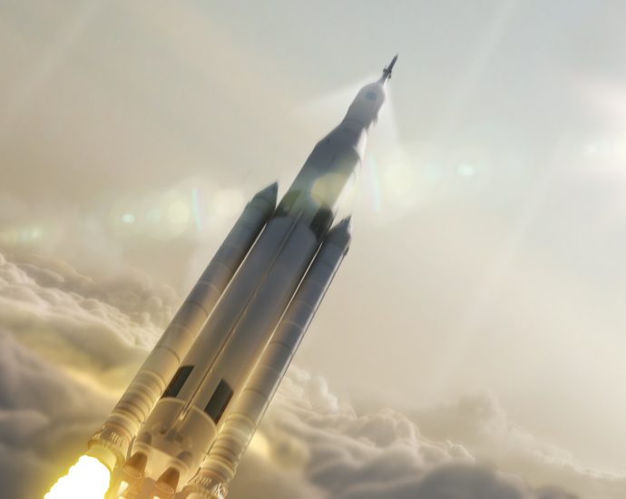 space-launch-system-(sls)