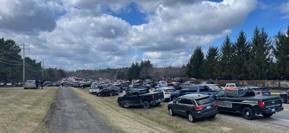 active-shooter-reported-at-michigan-synagogue-as-smoke-pours-from-building