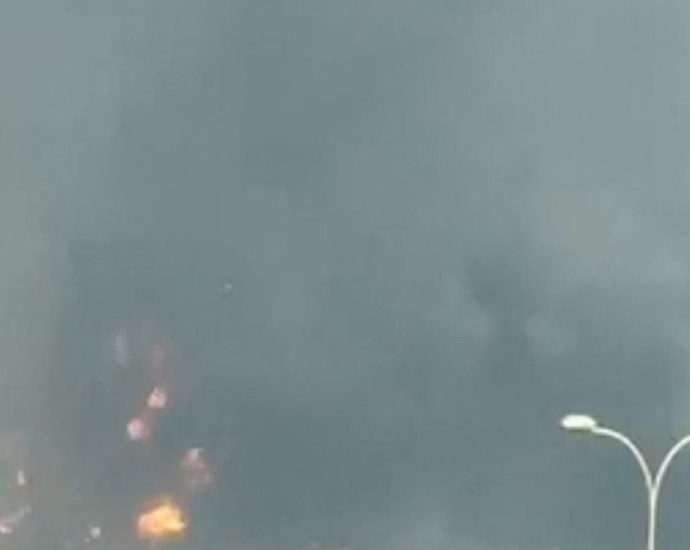 two-killed-in-oman-by-drones,-several-also-fired-at-saudi-arabia