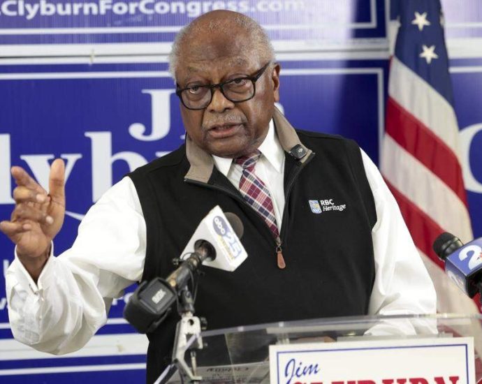 rep.-jim-clyburn,-85,-seeks-18th-term-—-maybe-his-last,-maybe-not