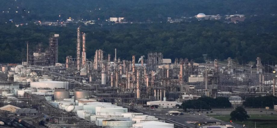 federal-epa-moves-to-roll-back-recent-limits-on-ethyene-oxide,-a-carcinogen