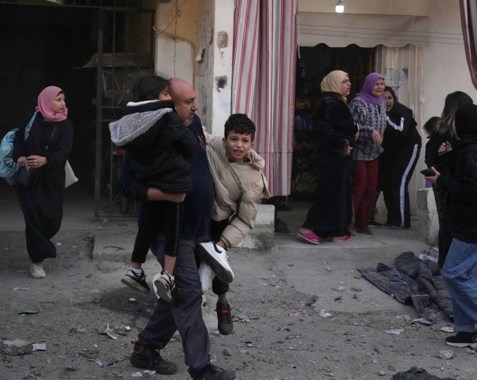 iran-war-live:-us-bombs-iran’s-kharg-island,-warns-oil-facilities-next