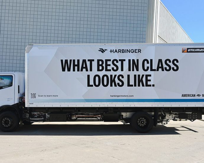 harbinger-unveils-new-electric/hybrid-medium-duty-work-truck