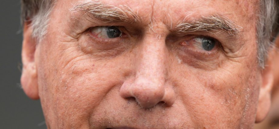 brazil’s-jailed-ex-president-bolsonaro-hospitalised-with-lung-infection