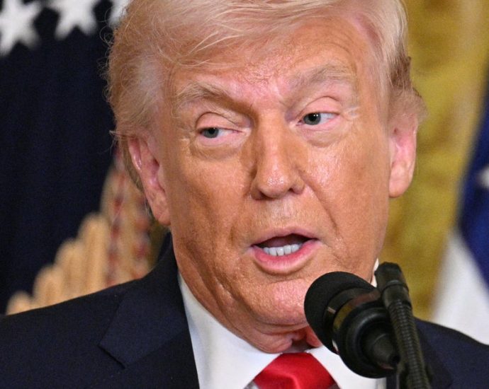 unions-says-the-traitor-admin-illegally-revoked-airport-workers’-security-clearances