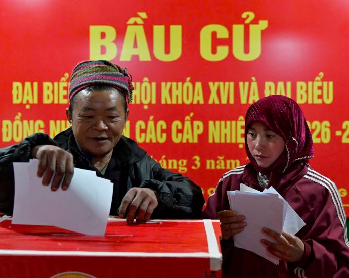 vietnam-holds-general-election,-93%-candidates-from-ruling-communist-party