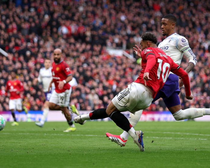 manchester-united-beat-aston-villa-3-1-to-tighten-hold-on-third-place