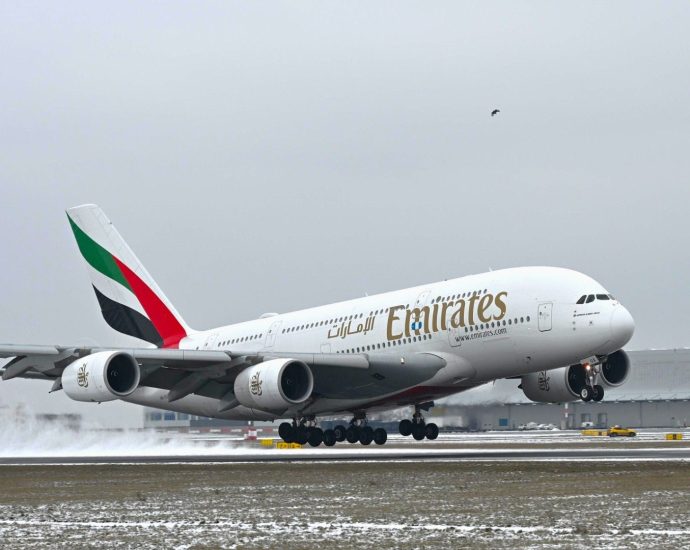 end-of-an-era:-emirates-removes-all-airbus-a380-flights-to-this-major-european-city