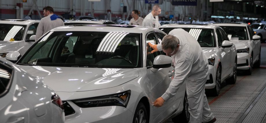 Honda Scraps Plans for E.V.s While Start-Ups Forge Ahead