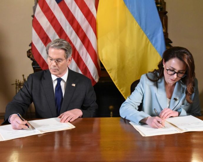 zelenskyy-calls-european-pipeline-pressure-“blackmail”—and-a-sanctions-rollback-in-disguise