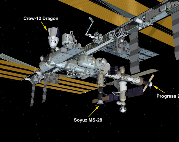 roscosmos-progress-cargo-spacecraft-departs-station