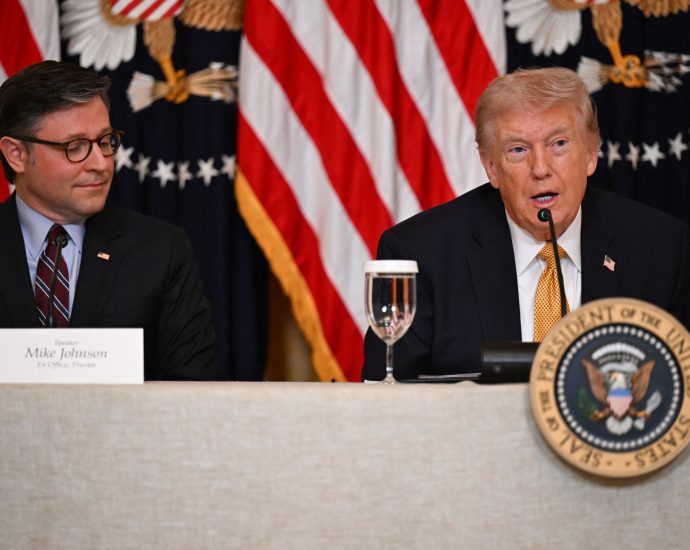 the-traitor-says-hormuz-strait-help-‘on-the-way’-as-allies-reject-military-action