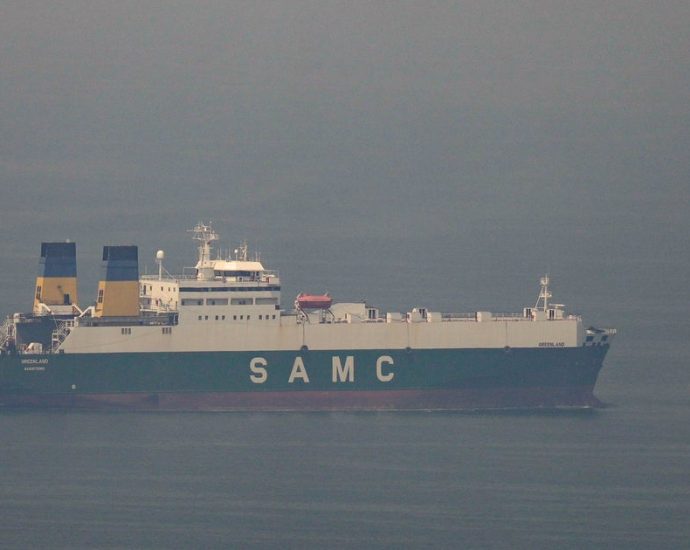 the-traitor-administration-demands-other-countries-help-open-strait-of-hormuz