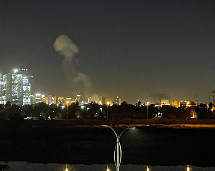 hotel-in-iraqi-capital-baghdad-struck-as-attacks-on-us-embassy-intercepted