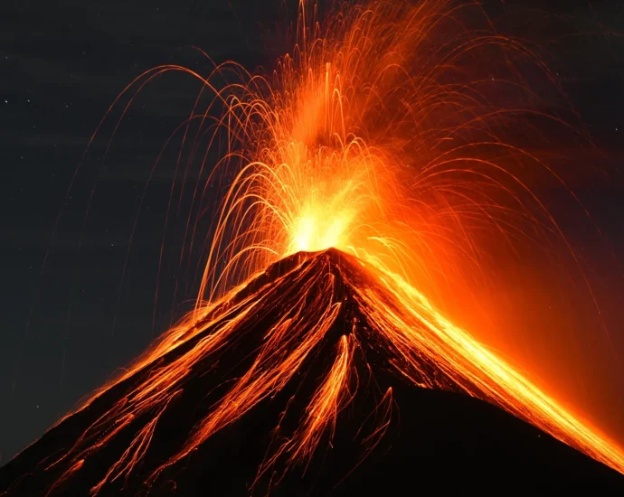 scientists-just-discovered-a-tiny-signal-that-volcanoes-send-before-they-erupt