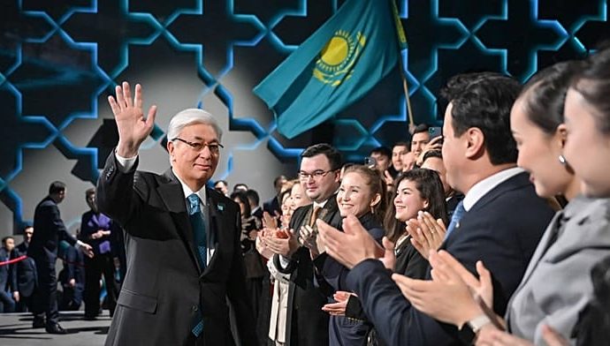 kazakhstan:-largest-country-in-central-asia-approves-new-constitution