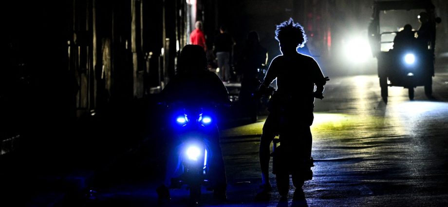 cuba-faces-island-wide-blackout-as-power-grid-fails