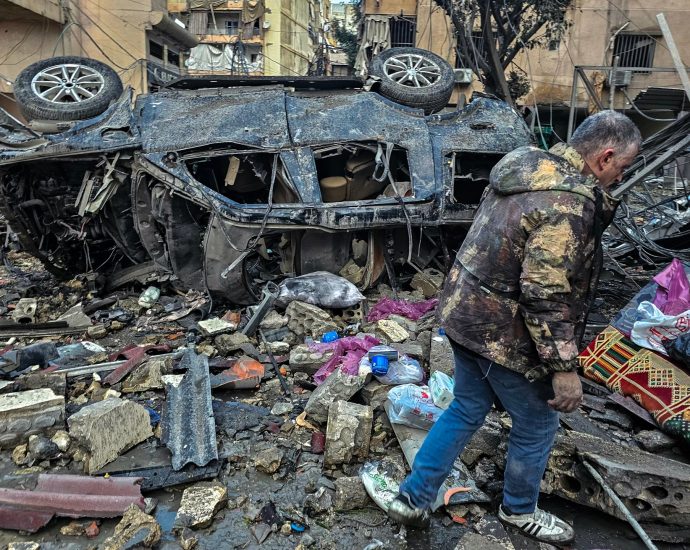 israeli-strikes-target-beirut,-southern-lebanon,-one-million-displaced