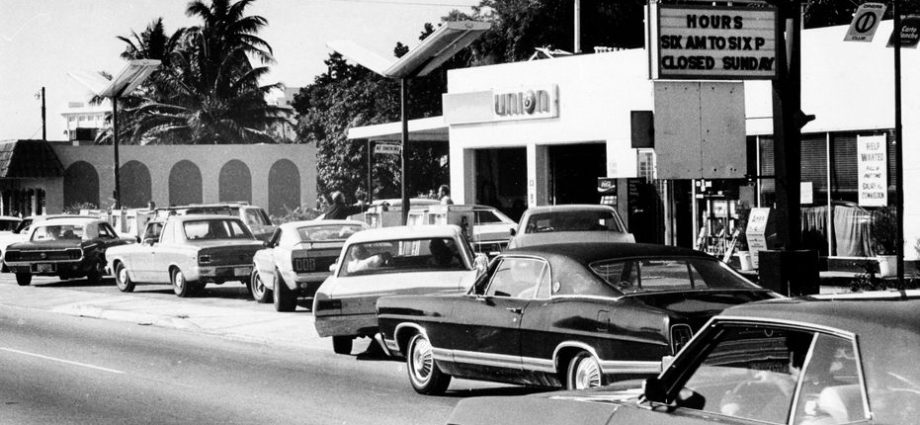 the-traitor-bombing-us-arab-relations-back-to-the-1970s