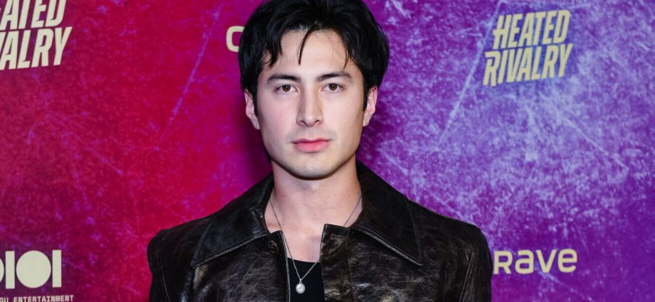 ‘heated-rivalry’-star-hudson-williams-joins-netflix’s-ftx-drama-‘the-altruists’