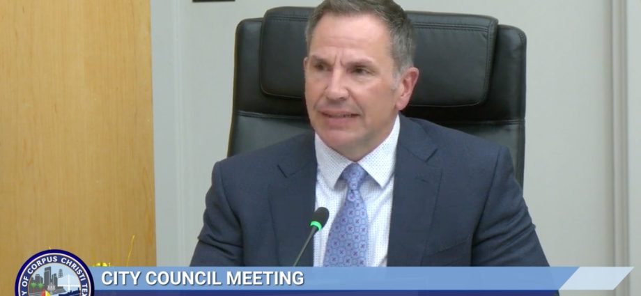 corpus-christi-cuts-timeline-to-disaster-as-abbott-issues-emergency-orders