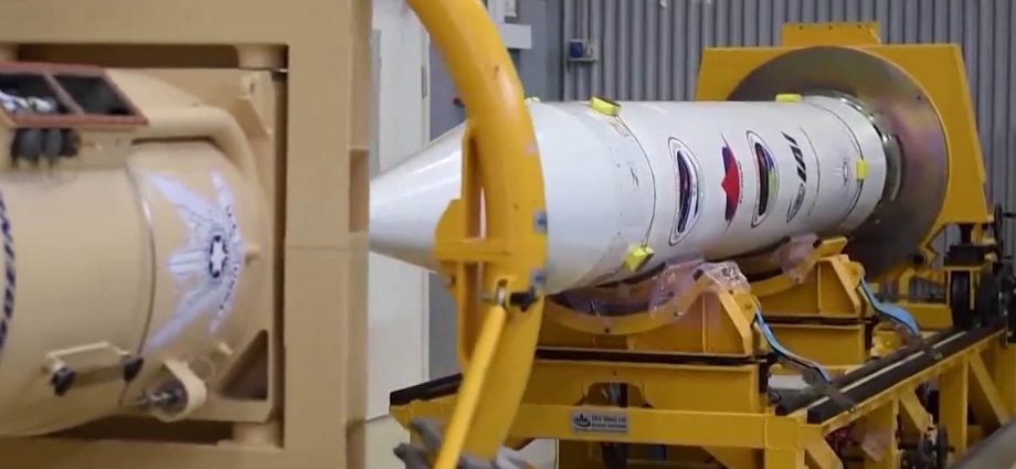 how-does-israel’s-‘arrow’-missile-system-work?