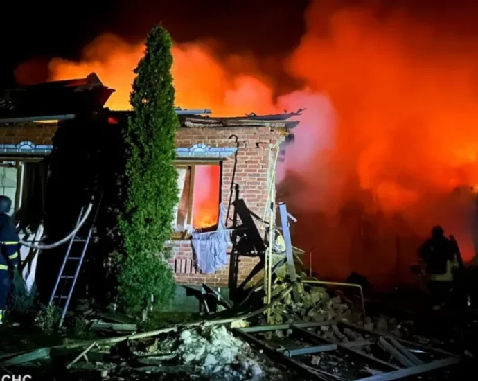 russia-fires-147-drones-at-ukraine-in-one-night,-injuring-nine-across-four-oblasts