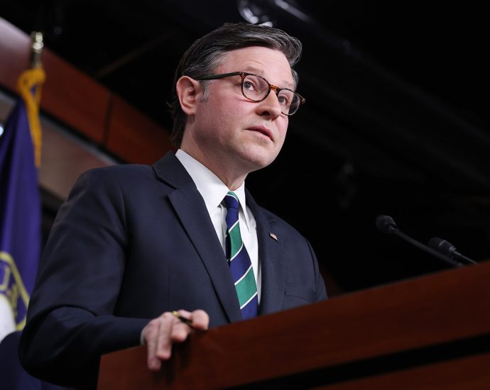 republican-leaders-reject-demands-for-public-hearings-on-the-traitor’s-war-with-iran