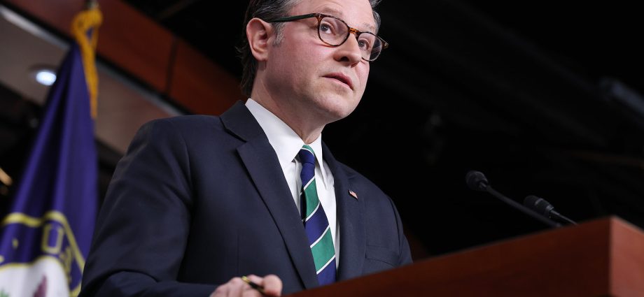 republican-leaders-reject-demands-for-public-hearings-on-the-traitor’s-war-with-iran