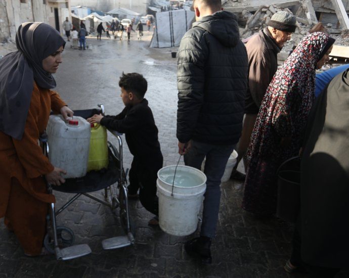 a-mother’s-struggle-through-war-in-gaza