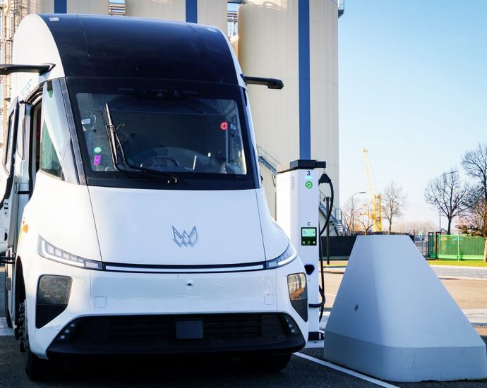 windrose-and-autel-demonstrate-real-world-megawatt-charging-using-the-mcs-standard