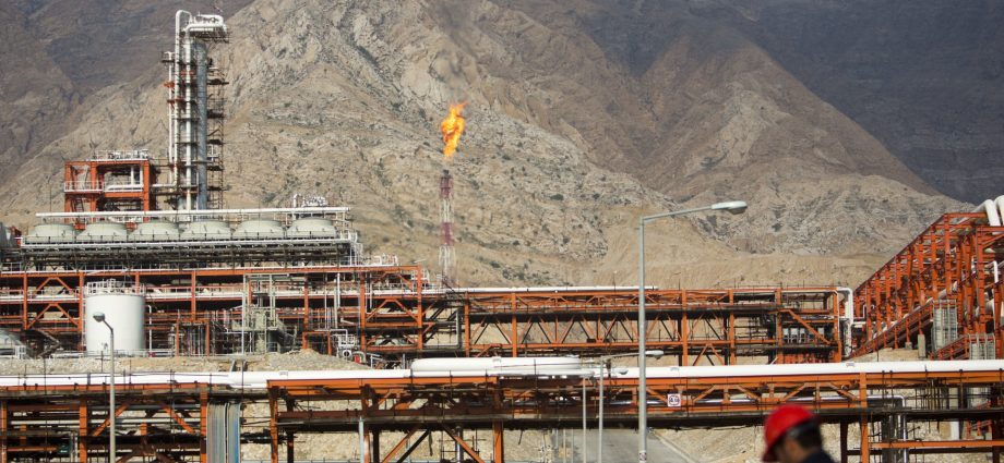 why-are-iran’s-south-pars-gasfield,-qatar’s-ras-laffan,-so-significant?