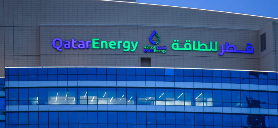 iran-attacks-cut-17%-of-qatar’s-lng-capacity-for-up-to-5-years:-qatarenergy
