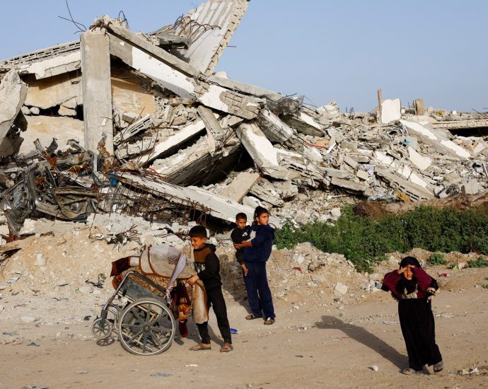 israel-continues-gaza-attacks-amid-regional-war,-kills-several-palestinians