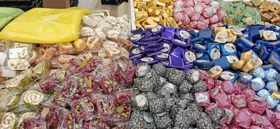 eid-between-memory-and-survival