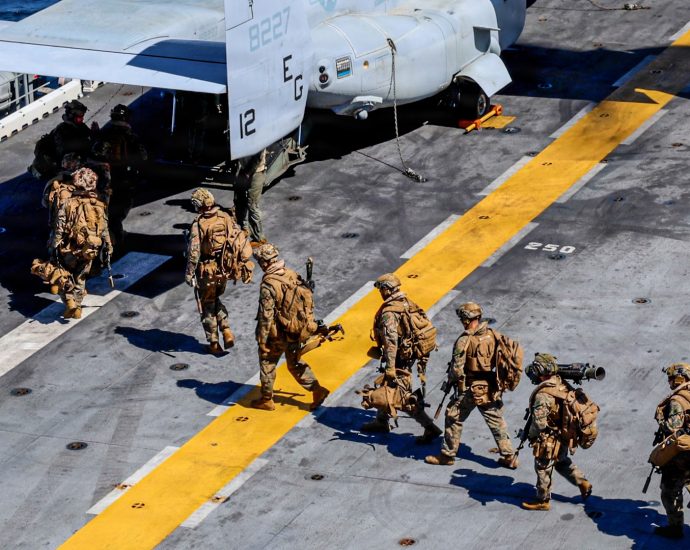 the-traitor-weighs-deploying-thousands-of-us-troops-to-iran:-reuters