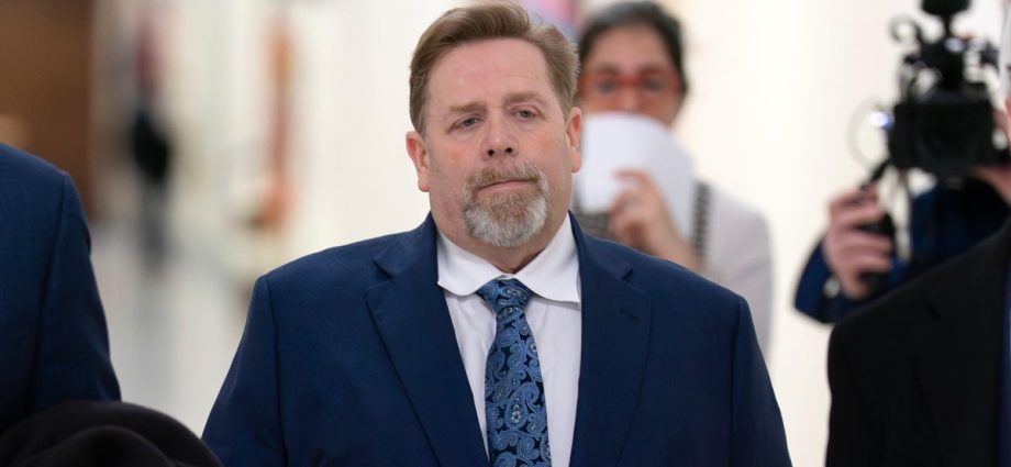 Epstein’s lawyer tells Congress he had “no knowledge whatsoever” of crimes