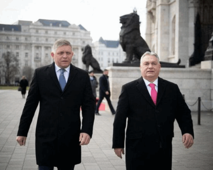 eu-summit-backs-ukraine’s-e90-billion-loan-and-opens-all-accession-clusters-—-but-orban-and-fico-still-block-the-money