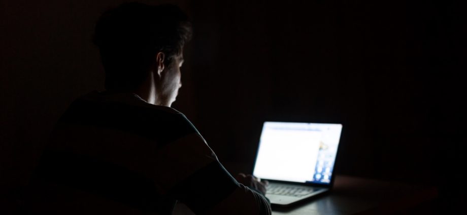 for-gen-z-republican-men,-sex-is-solitary