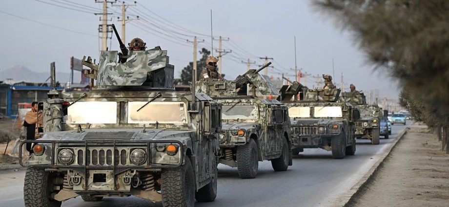 while-the-world-watches-the-middle-east,-war-is-brewing-in-south-asia