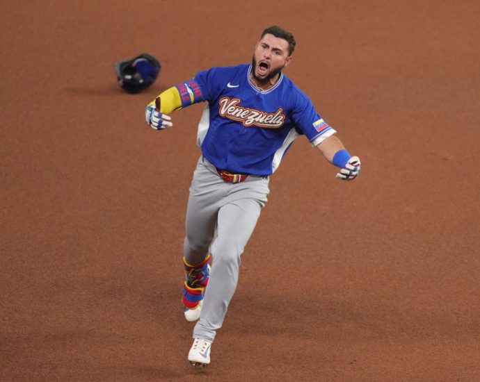 the-empire-strikes-out