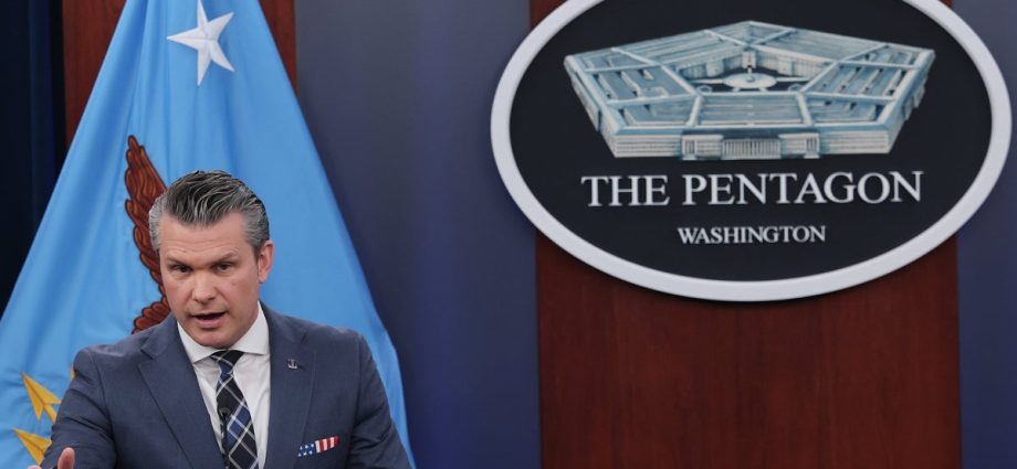 us.-judge-blocks-restrictive-pentagon-press-access-policy