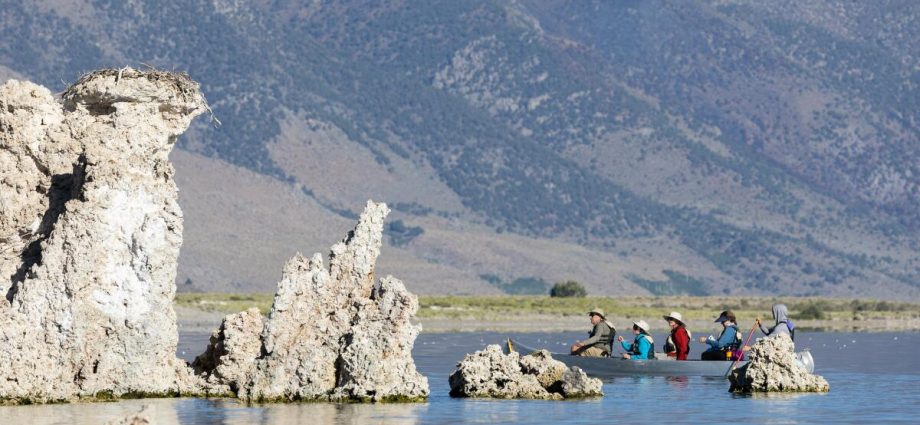 mono-lake-water-levels-are-well-below-what’s-required-now-some-want-la.-to-tighten-its-tap