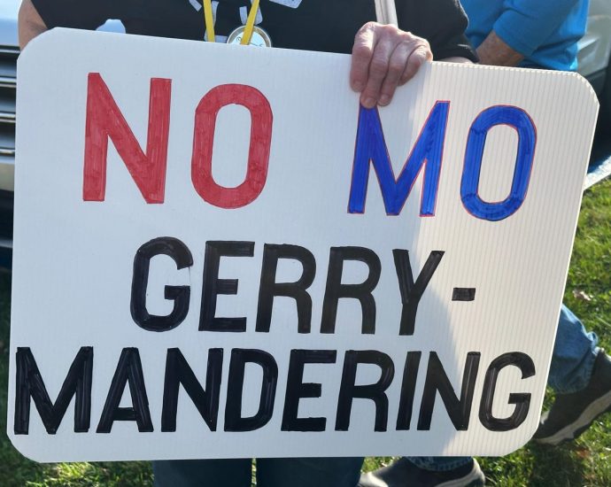 Missouri judge strikes ballot summary for The Traitor-backed congressional redistricting plan